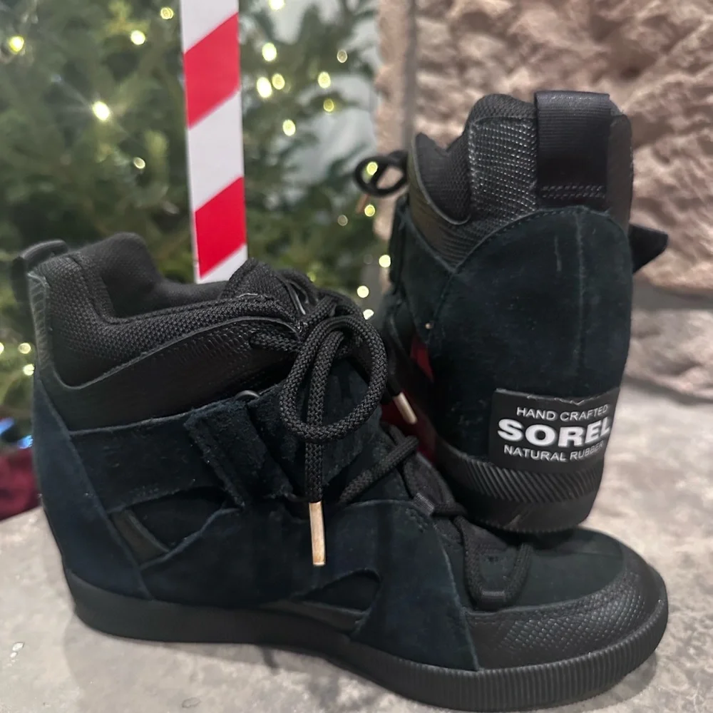 Sorel Out n About Sport Wedge Sneaker Boot 8.5 - Picture 3 of 13